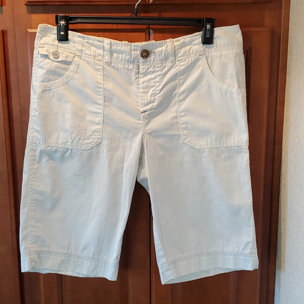 American Eagle Women's Bermuda Shorts